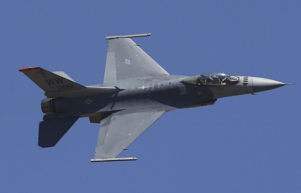 ��� ���������� �������� ������� ��� ����������� F-16, ������� �������