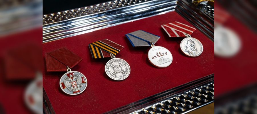 Герой России генерал армии Виктор Золотов вручил отличившимся росгвардейцам госнаграды в преддверии Дня защитника Отечества