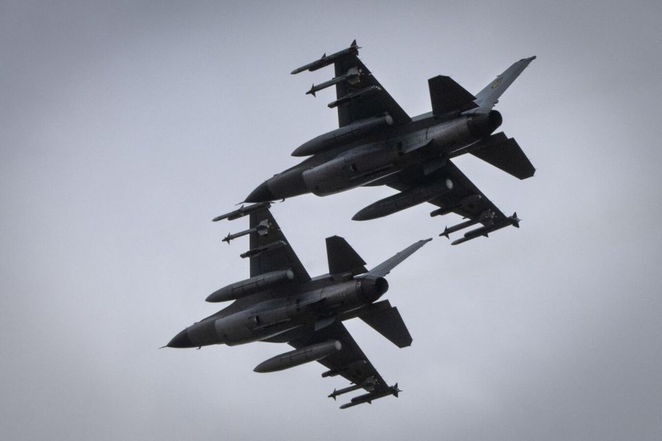 ������� �������� ���������, ������� ������������ F-16 �������� � ���