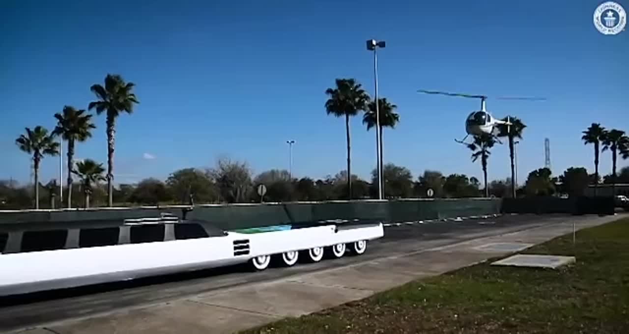 . Доброе утро, подписчики! Самый длинный автомобиль в мире сделали, разумеется, в США