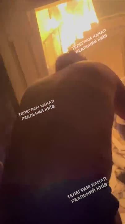 Тук-тук, кто в теремочке живёт? Кто прячется в "гражданских домах" вна бывшей Украине?