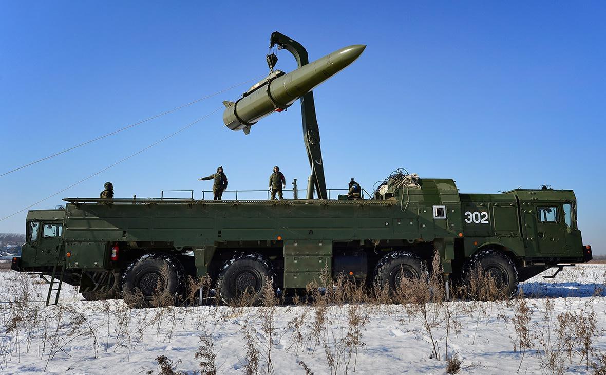 Россия производит в месяц по 60 ракет "Искандер", которые на 90% состоят из российских комплектующих, заявил советник министра обороны Украины Сергей Бескрестнов (более известный как "Флэш")