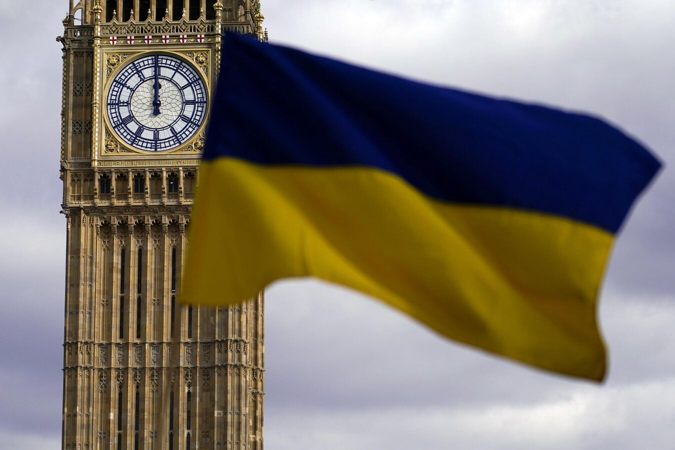 В Британии не признали, что хотят снабдить Украину атомной бомбой