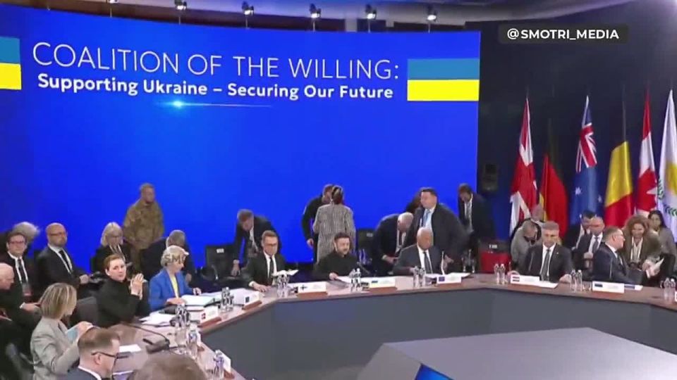 Андрей Клинцевич: На бункер это не похоже. В Киеве началось заседание "Коалиции желающих" с участием Зеленского и Урсулы фон дер Ляйен