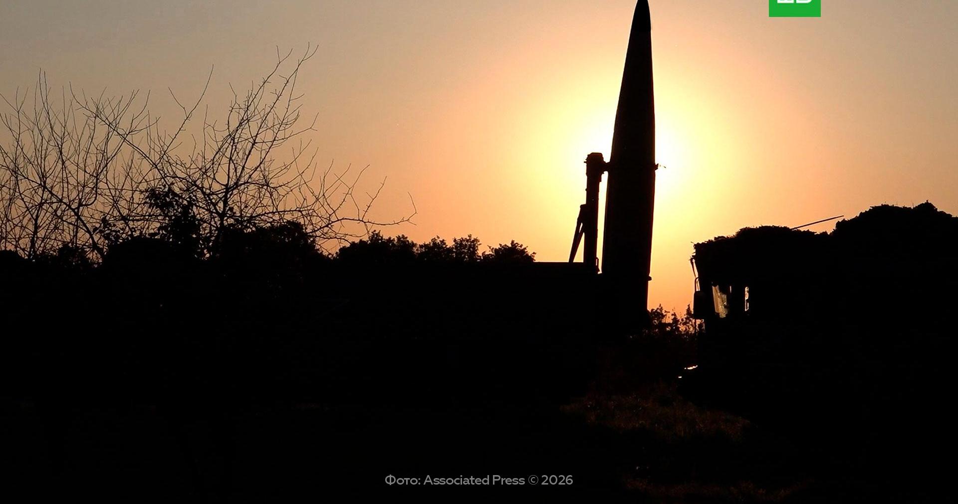 СВР: Британия и Франция готовятся вооружить Украину ядерной бомбой