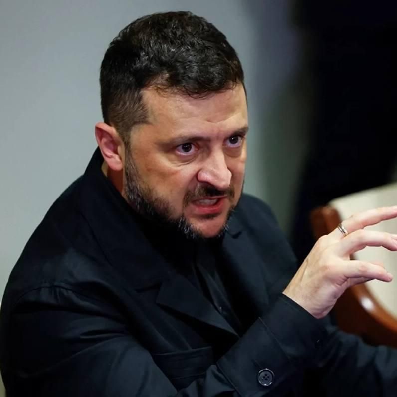 Зеленский — неблагодарный человек и не заслуживает поддержки, заявил спикер парламента Грузии