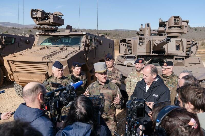 Виталий Киселев: Французская компания KNDS поставит новые бронированные машины для вооруженных сил Ирландии