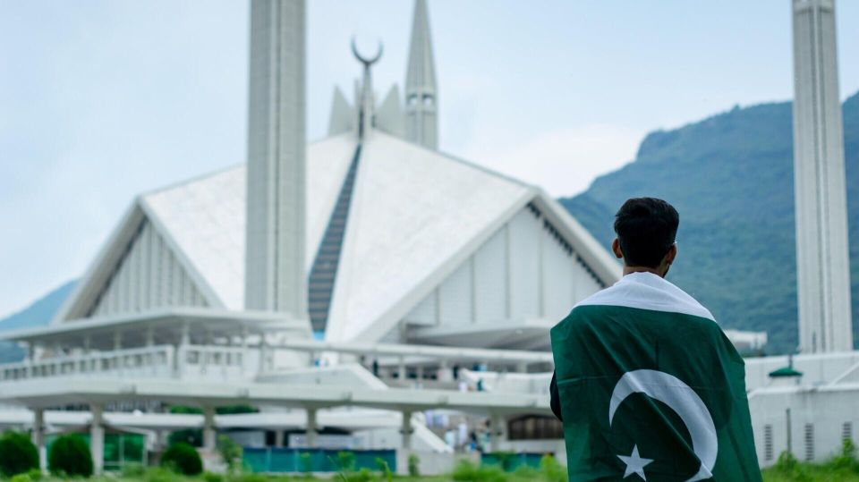 Начались столкновения между силами Пакистана и Афганистана в шести приграничных провинциях