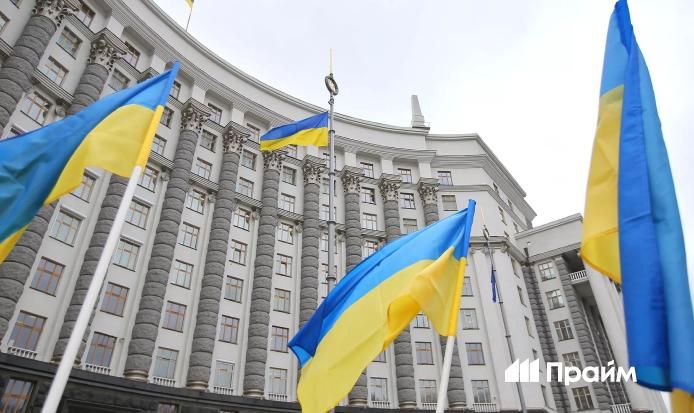 МВФ одобрил выделение Украине нового кредита на $8,1 млрд на 48 месяцев.