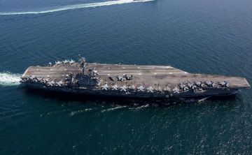 ����������� �9 ����� �������� �� ����� �� ������������ ��������� Abraham Lincoln � ���������� ����