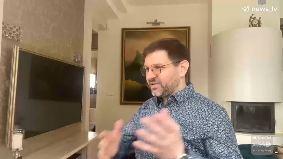Алексей Стефанов: Думал, не буду выдавать в эфир неофициальную информацию о закрытии посольств Латвии, Литвы, Эстонии в России, но в беседе с литовским политиком Антанасом Кандротасом проговорился