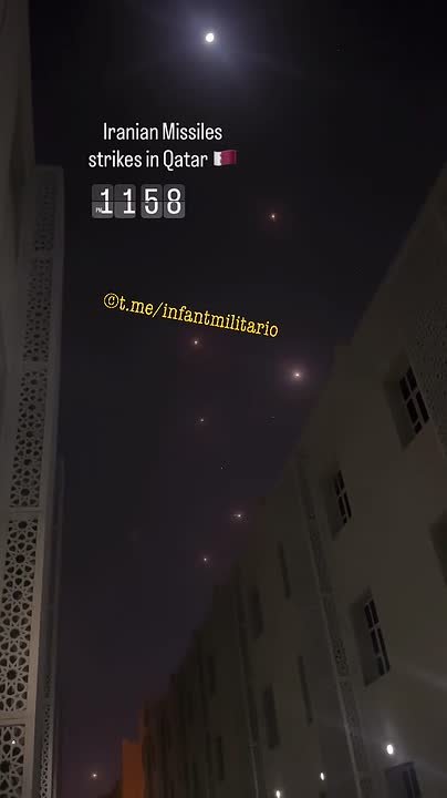 В небе над Катаром видны десятки иранских баллистических ракет и катарских ракет-перехватчиков