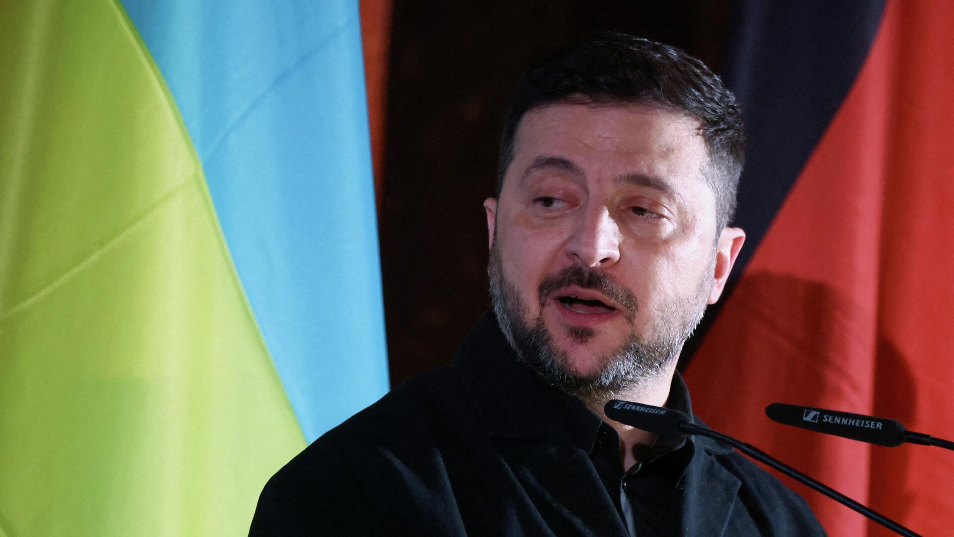 Мартовские переговоры Украины, США и РФ в Абу-Даби могут быть перенесены из-за войны - Зеленский