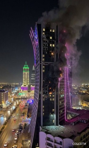 ����� Hyatt Regency � ������� ���������� ������ ��-����� ��������� � ���������� ��������� ����� �����, �������� ������� ���