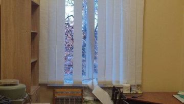 В Кременной в ЛНР дрон ВСУ ударил по городской больнице