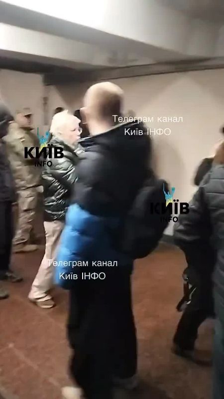 Жители Киева отбили у людоловов одну из жертв