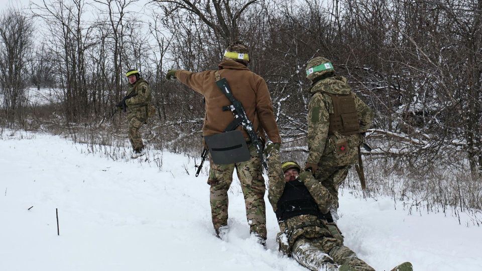 Страх Киева, провалы ВСУ, попытки "втереться" в переговорный процесс. Хроника событий на 13:00 4 марта