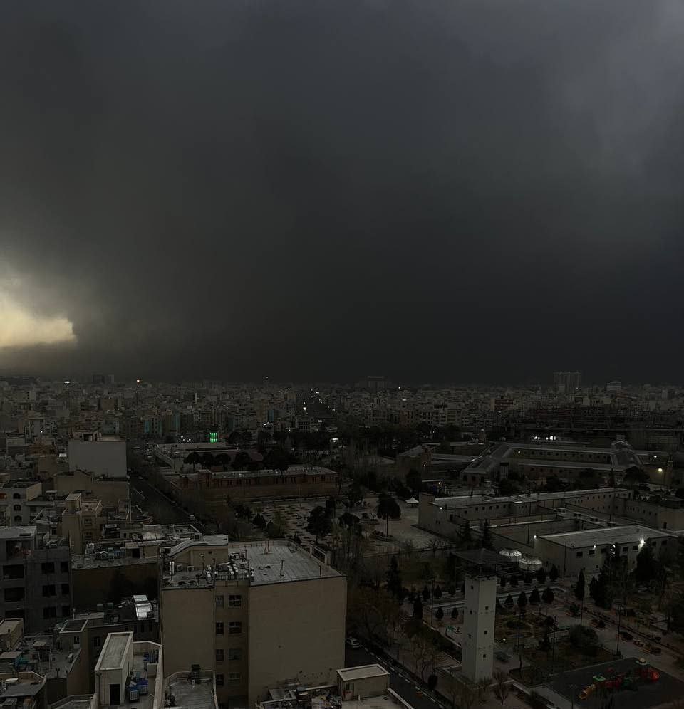 Сергей Лебедев: Так выглядит небо над Тегераном