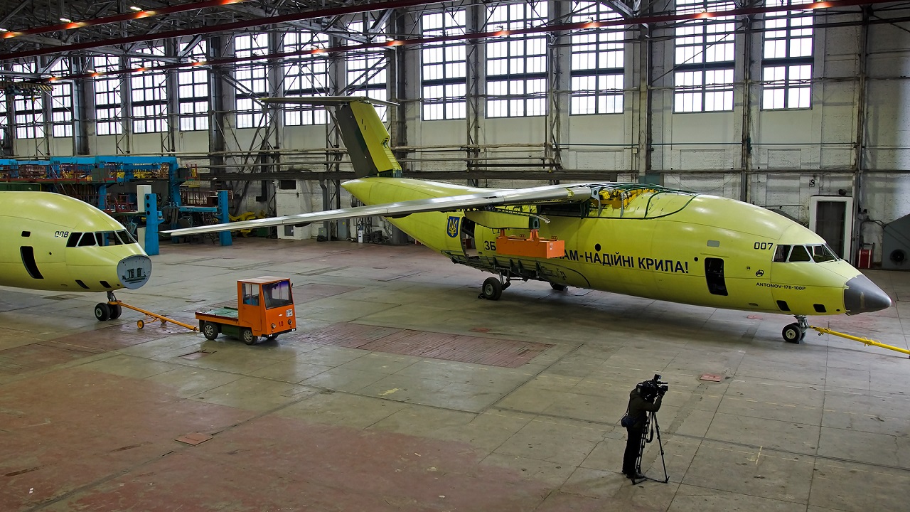 Украина намерена продолжить производство самолетов Ан-178-100