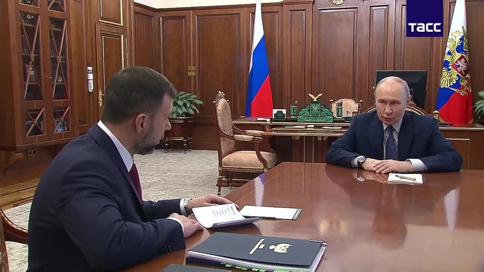 Подконтрольная Киеву территория ДНР сократилась за полгода с 25% до 15-17%, — Путин на встрече с Пушилиным