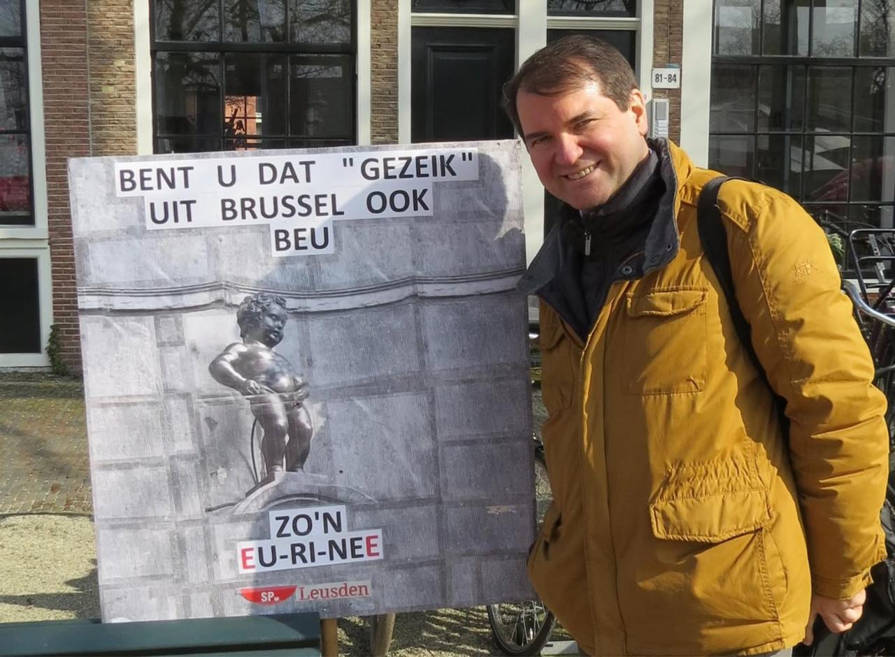 Владимир Корнилов: Это я ровно 10 лет назад на митинге нидерландских социалистов в Амстердаме