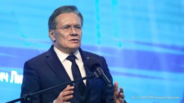 ����� ������������ ���������, ��� ������� �������������, ��� ���� ������������ ������� ������, ������ ����� "��������" ������� ������� � ���� ������� � ������������� ������ �������� ������