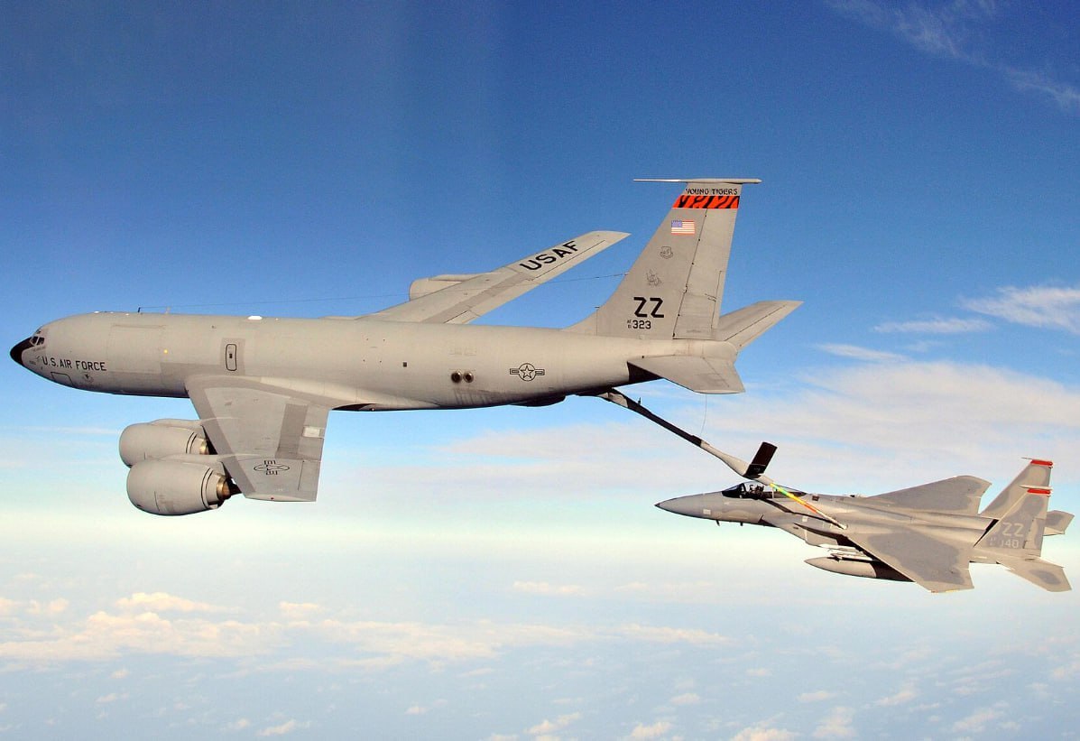 Пять самолётов-заправщиков ВВС США были повреждены на авиабазе имени принца Султана в Саудовской Аравии после иранского ракетного обстрела, — The Wall Street Journal