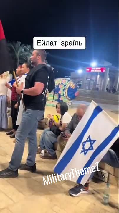 Бандеровцы устроили переможный майдан в