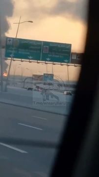 После прилёта продолжает гореть резервуар с топливом рядом с международным аэропортом Дубая