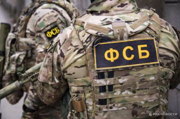 ФСБ задержала агента Киева, собиравшего сведения о военных объектах в Крыму