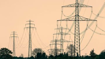 �������� ��������� ������� � ����������� �������� ������������� � 1 ���