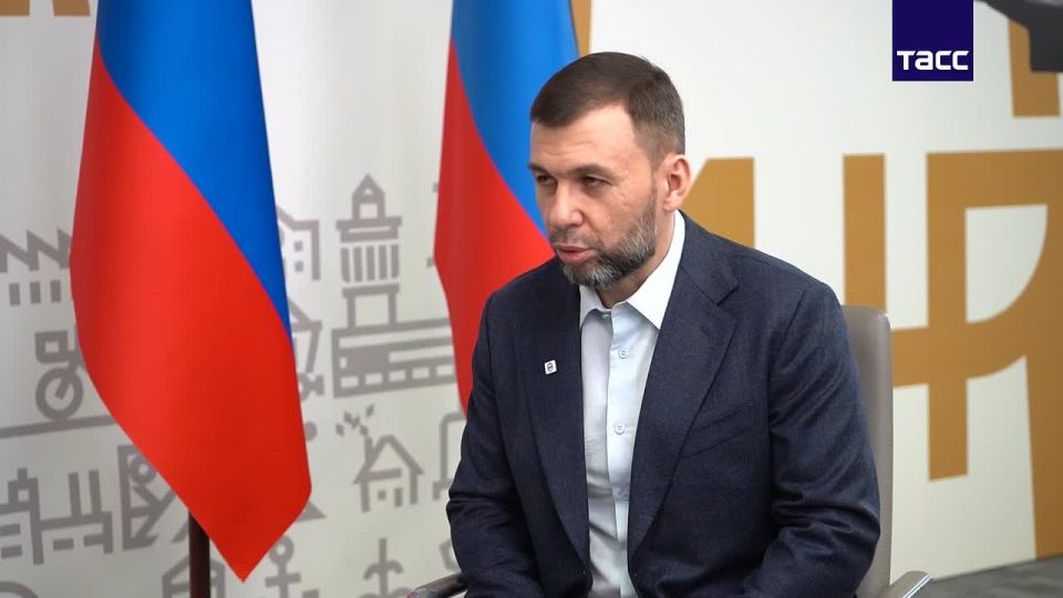 Владимир Зеленский в преддверии грядущих ноябрьских выборов в Конгресс делает ставку на демократические партии — противников Дональда Трампа в США, рассказал в интервью ТАСС глава ДНР Денис Пушилин