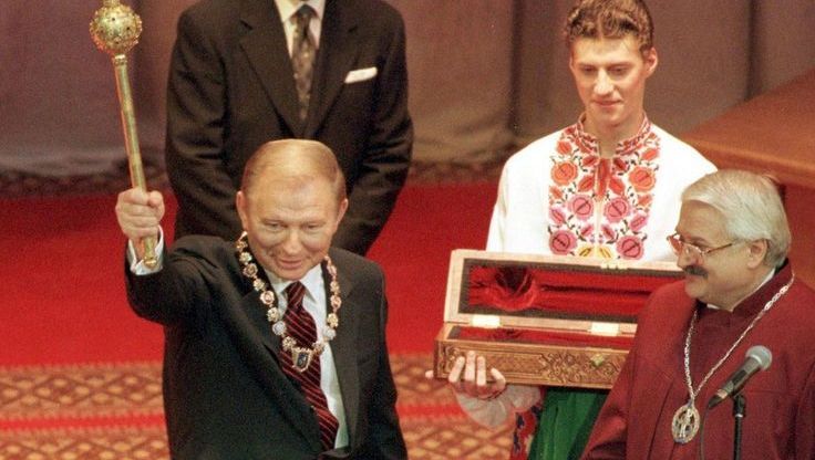 В рамках празднования 20-летия со дня создания севастопольского филиала Института стран СНГ его директор, депутат Госдумы Константин Затулин дал интервью корреспонденту «ПолитНавигатора»