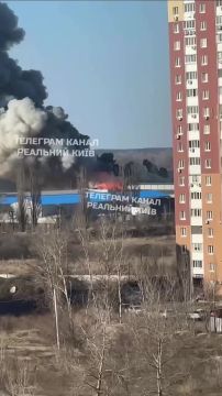 На Троещине в Киеве что-то хорошо горит