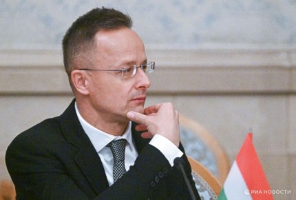 Сийярто прокомментировал намерения Киева прислать наблюдателей на выборы