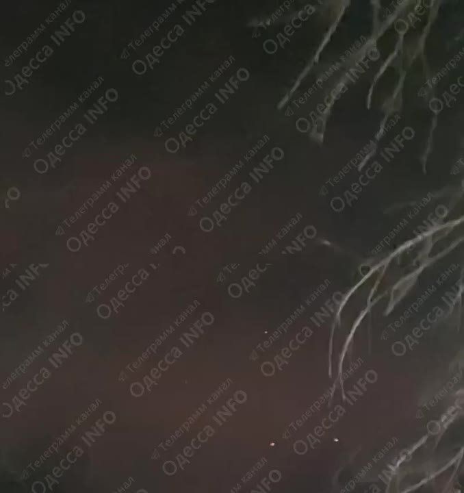 Юрий Баранчик: Массированный удар по 14 областям Украины: «Цирконы», «Герани» и «Искандеры» поразили энергетику, порты и военные объекты