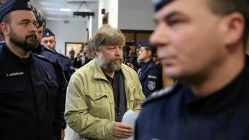 Польские власти разрешили арестованному российскому археологу переписку