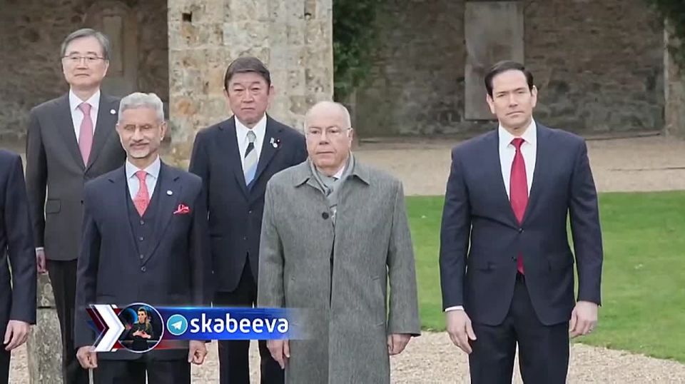 Попытка вернуть Украину в международную повестку