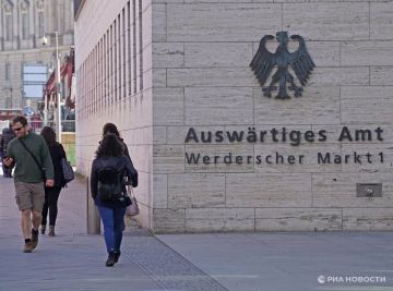 МИД ФРГ заявил, что оружие для Киева не перенаправляют на Ближний Восток