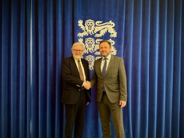 Развития и реконструкция Украины – один из приоритетов эстонской политики, заявил глава МИД республики