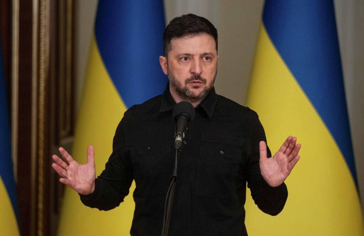 Зеленский отказался от вывода украинских войск из Донбасса ради гарантий безопасности от США