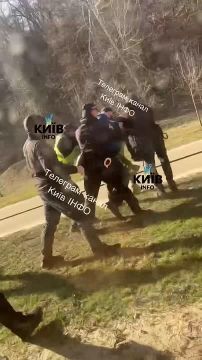 - "Вы не имеете права!". Киев