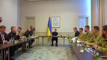 Команда украинских экспертов работает в Катаре, где делится экспертизой — Зеленский