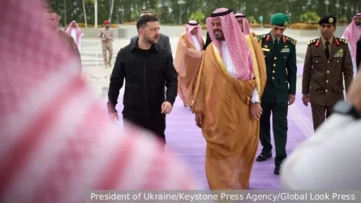 Зеленский хочет воспользоваться ошибкой арабских монархий