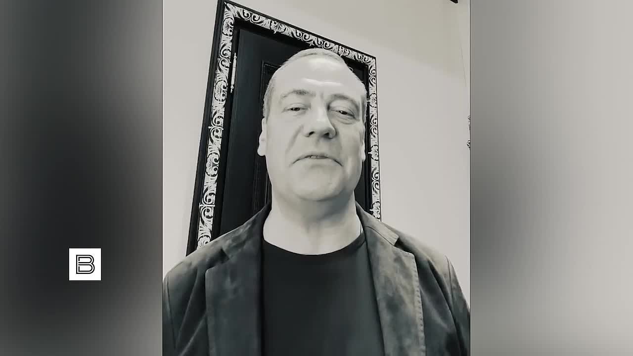 Дмитрий Медведев высмеял заявления Владимира Зеленского о помощи странам ближневосточного региона в защите от иранских атак