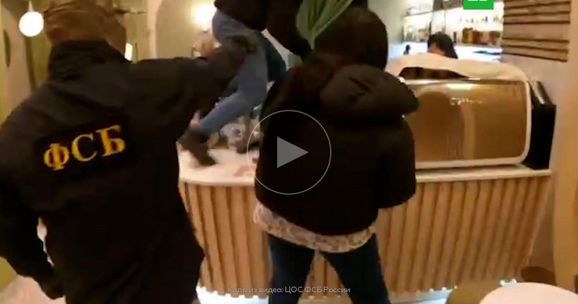 Трое россиян получили сроки до 20 лет за подготовку терактов по заданию СБУ