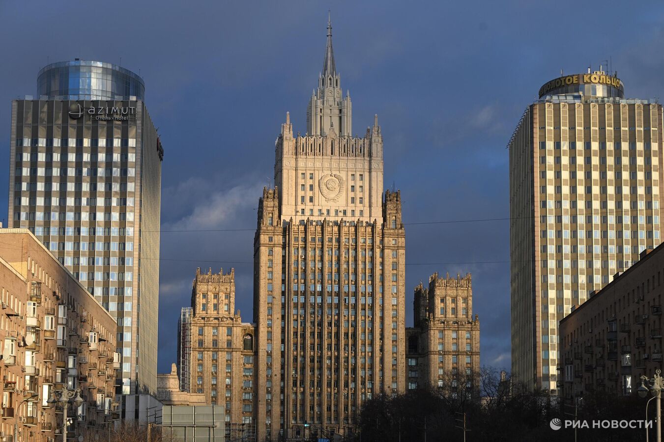 В МИД России сообщили о попытках внешнего вмешательства в выборы в Венгрии