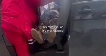 ������ ����������� ������ � ��������� � ������ ���� ��� ������� � �������