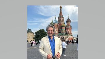 Эррол Маск в Москве: "Это настоящая цивилизация, вершина", а "Украина - мошенническое государство"