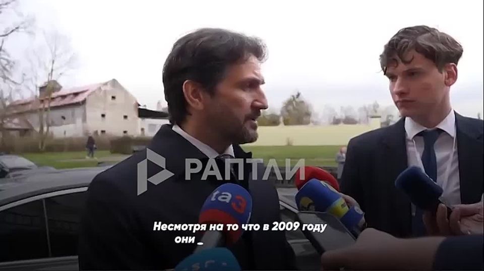 «Шантаж — ответ Зеленского на помощь и солидарность, которые он годами получал от Европы» — вице-премьер Словакии Роберт Калиняк — о блокаде нефтепровода «Дружба»